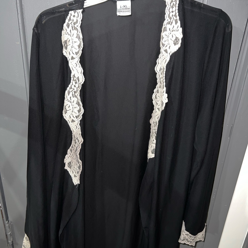 Black Vintage Robe